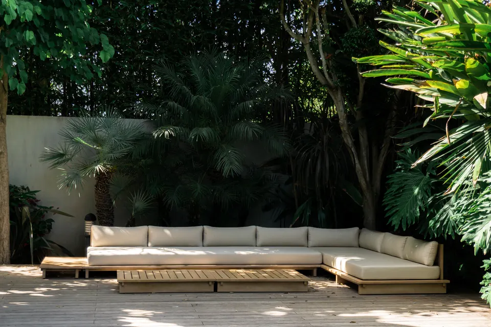 Outdoor furnite couch long